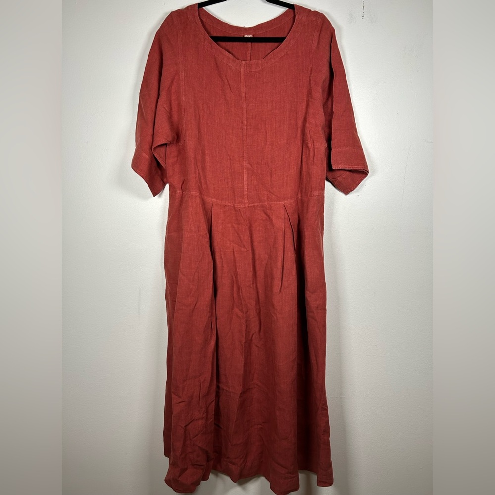 Toast Dress Large Red Boat Neck Garment Dyed Linen EUC